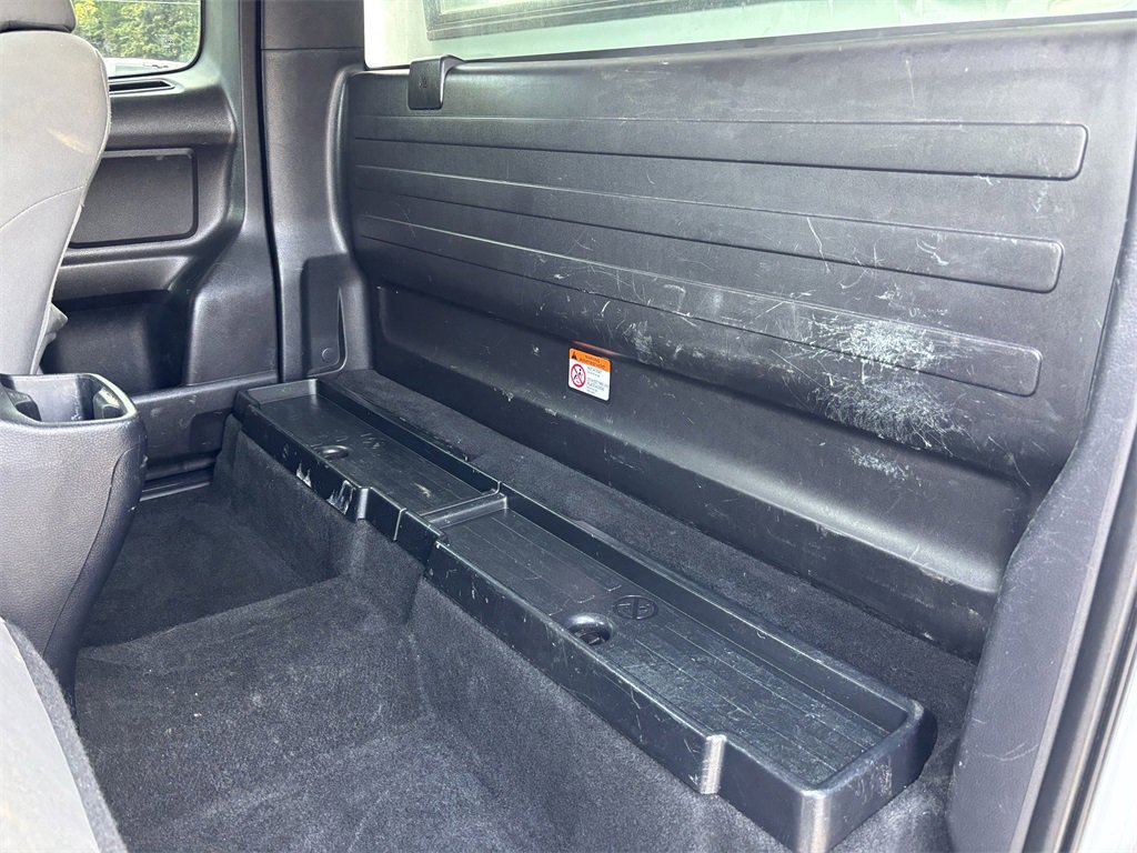 2018 Toyota Tacoma SR photo 17
