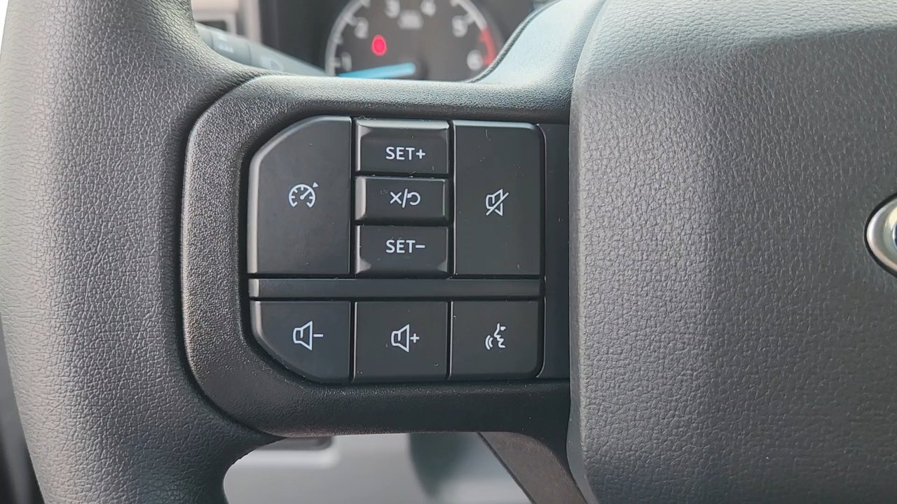 2025 Ford F-250 XLT photo 14