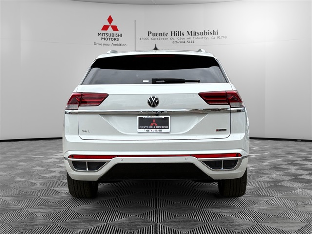 Used 2022 Oryx White Pearl Volkswagen 2.0T SEL R-Line image 3