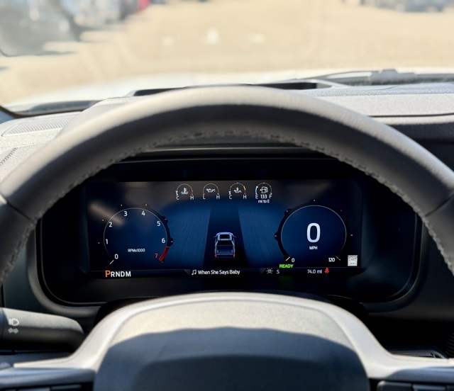 2025 Ford F-150 Lariat photo 15
