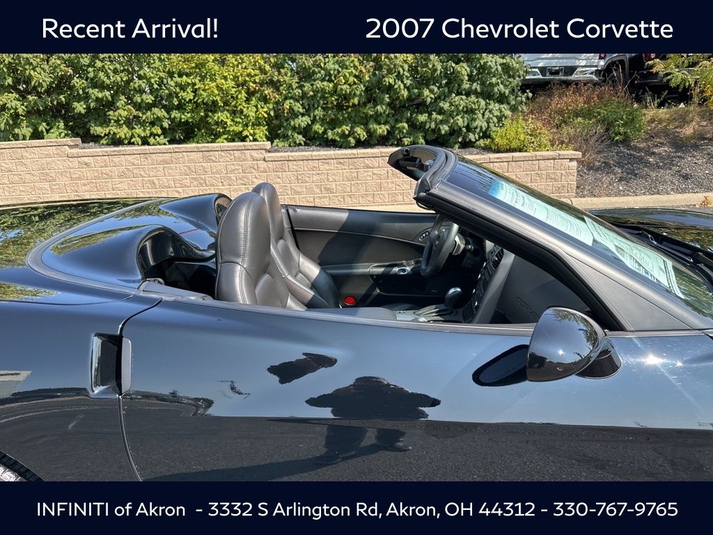 2007 Chevrolet Corvette Base photo 20