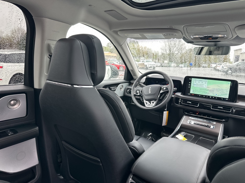2025 Lincoln Aviator Reserve photo 19