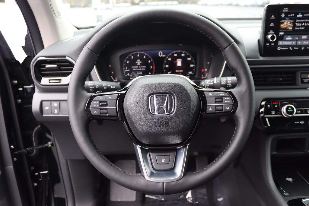 2025 Honda Pilot Elite photo 33