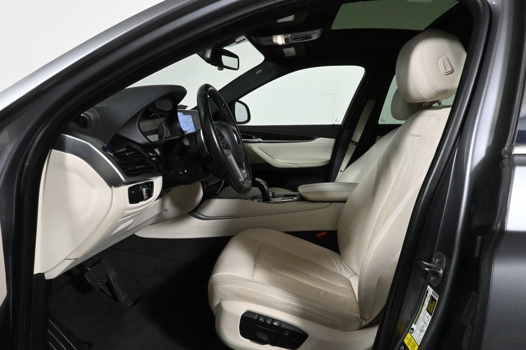 2017 Bmw X6 xDrive35i photo 2