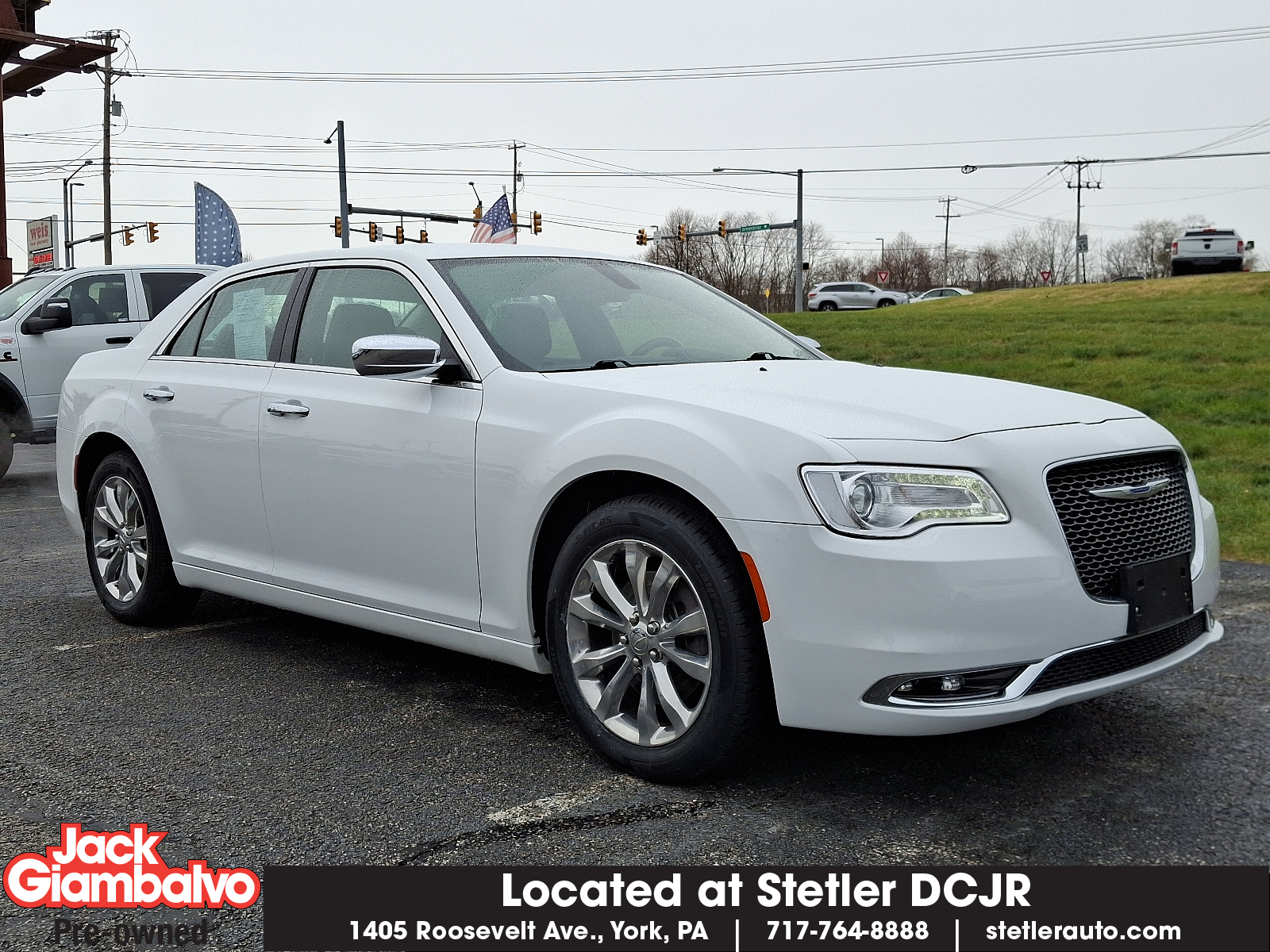 Used 2019 Bright White Clearcoat - PW7 Chrysler Limited AWD image 1