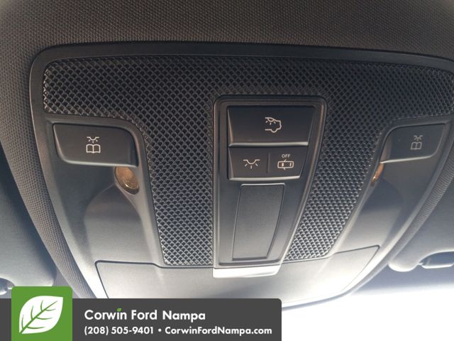 2016 Mercedes Benz CLA 250 photo 20