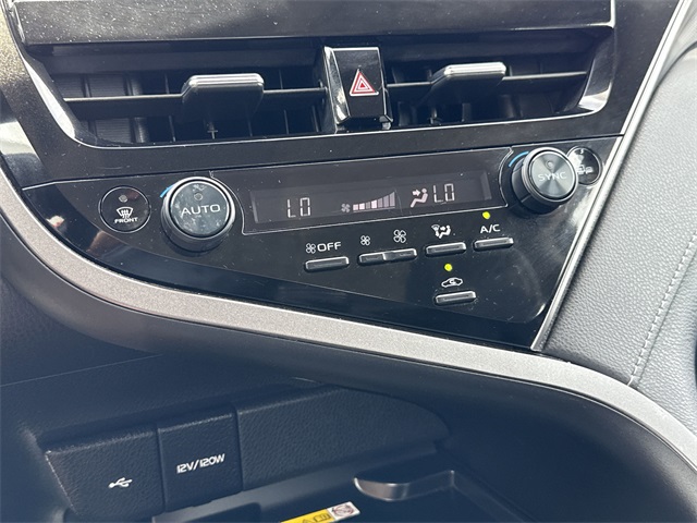 2023 Toyota Camry XSE photo 27