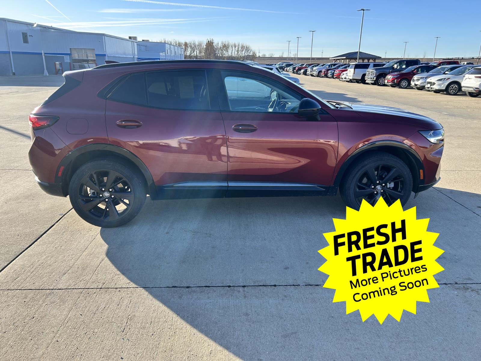 2023 Buick Envision Essence photo 3