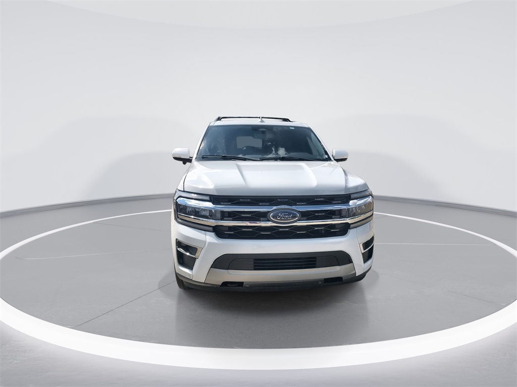 2023 Ford Expedition MAX Limited photo 3