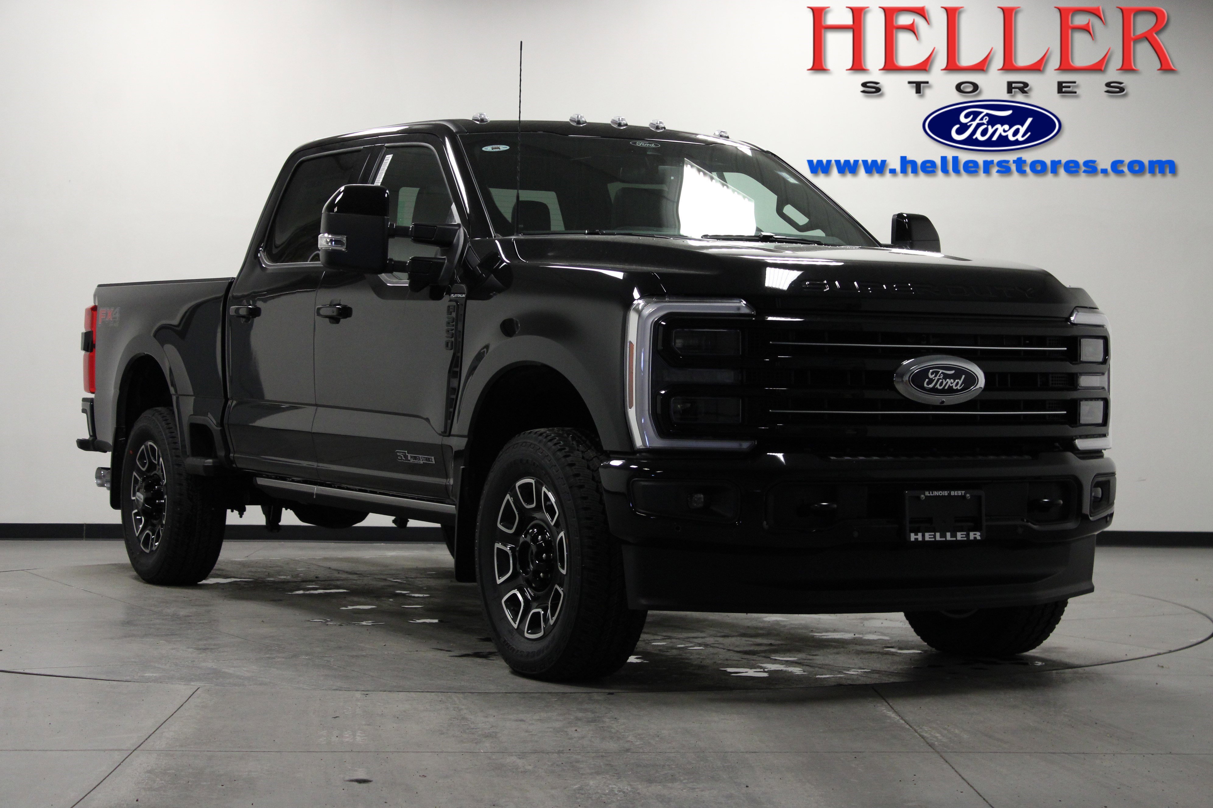 2026 Ford F-250 Super Duty Platinum's photo