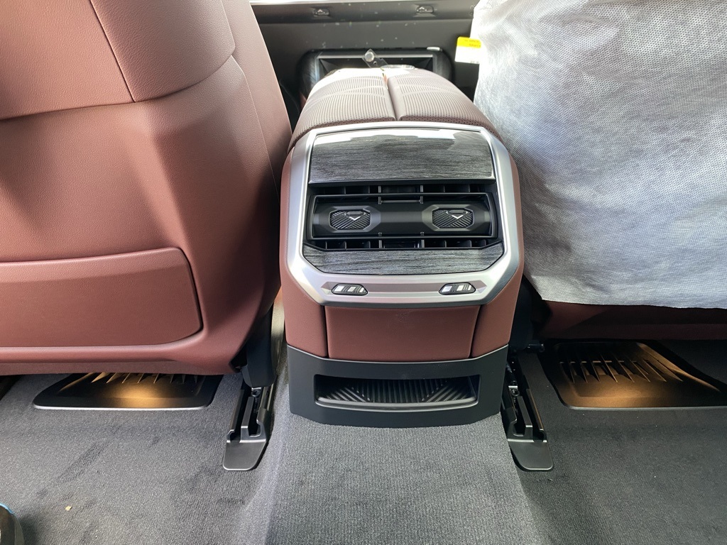 2025 Bmw i7 xDrive60 photo 8