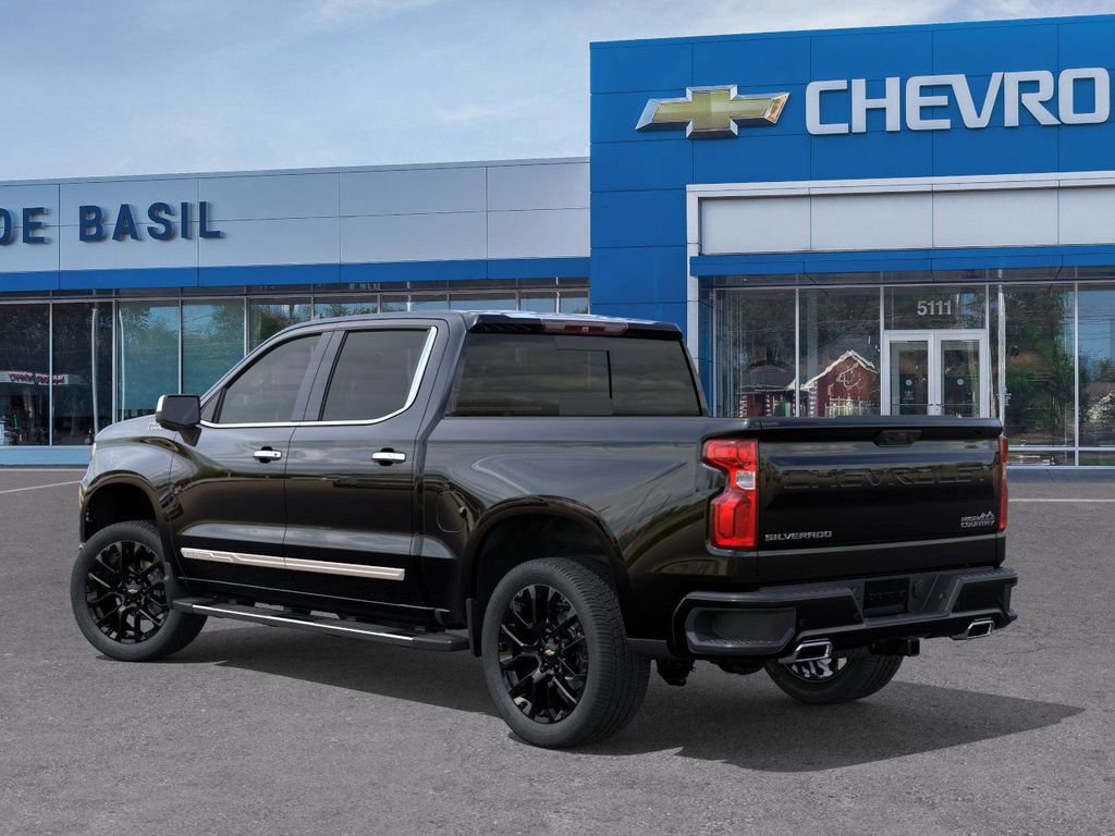 2025 Chevrolet Silverado 1500 High Country photo 3