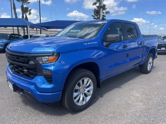2026 Chevrolet Silverado 1500 Custom photo 3