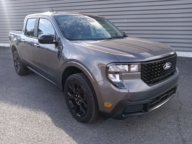 2025 Ford Maverick XLT's photo