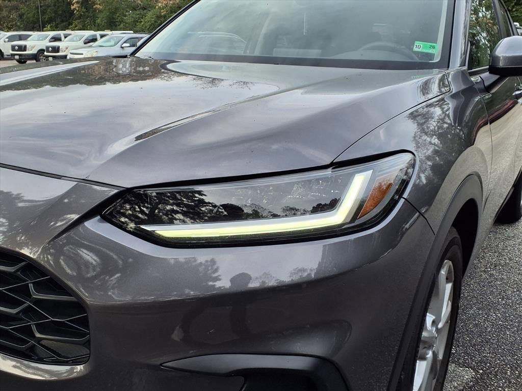 2025 Honda HR-V LX photo 3