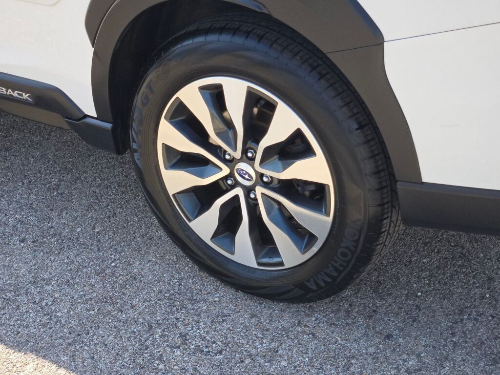 2023 Subaru Outback Limited photo 11