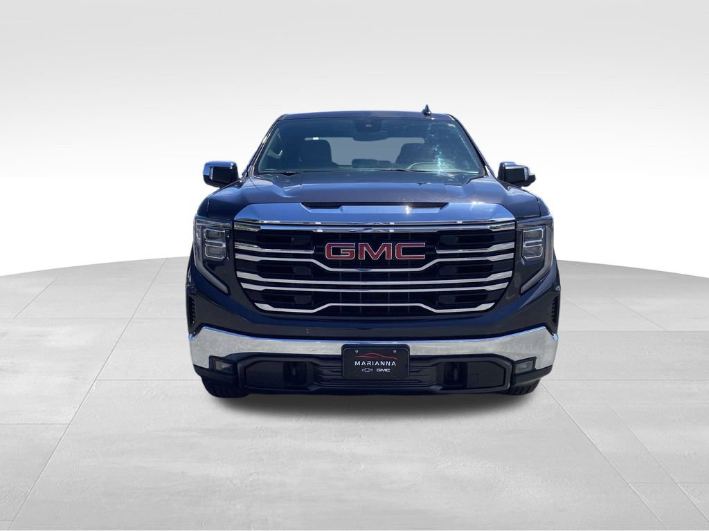 2022 Gmc Sierra 1500 SLT photo 3