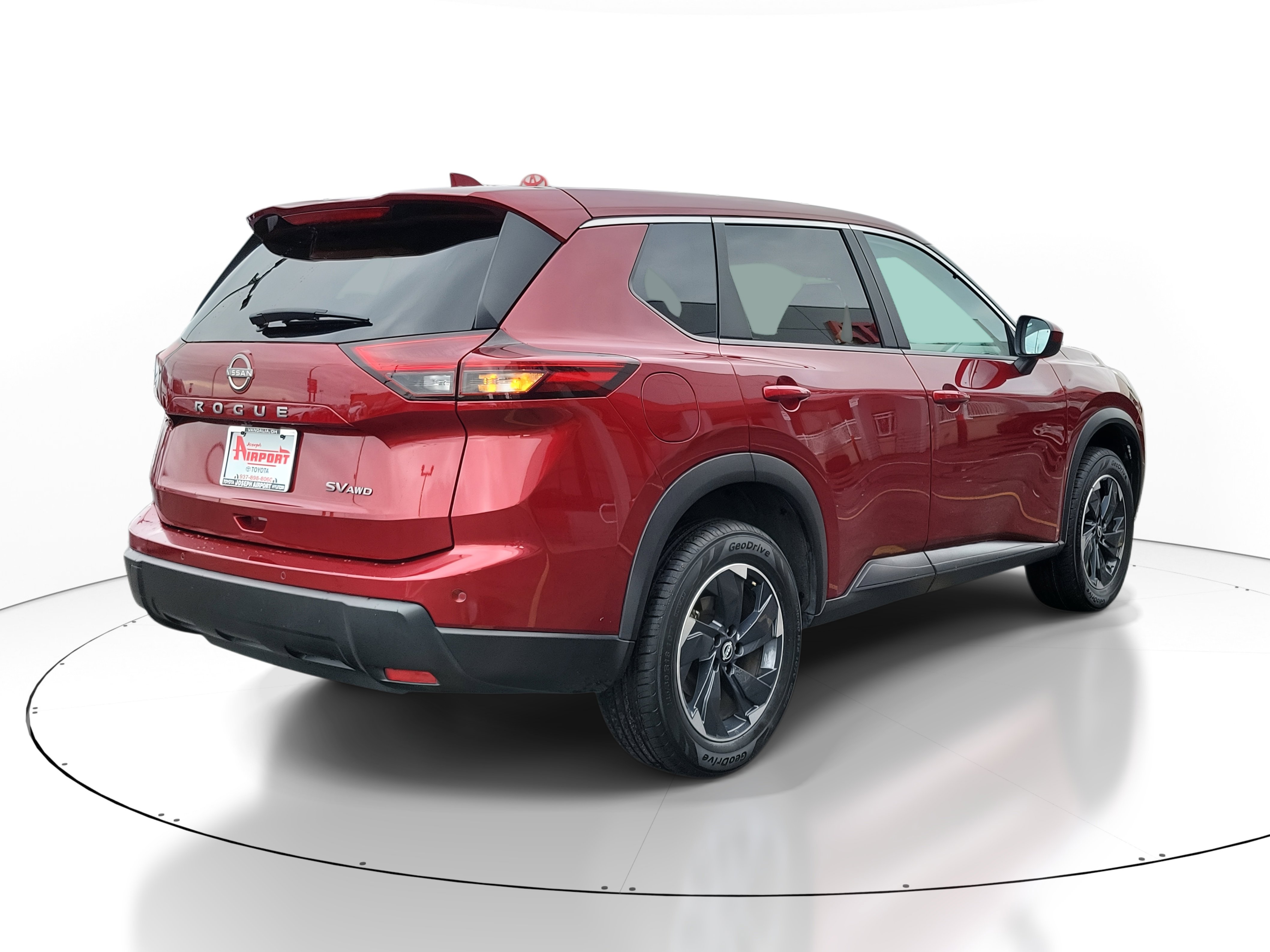 2024 Nissan Rogue SV photo 4