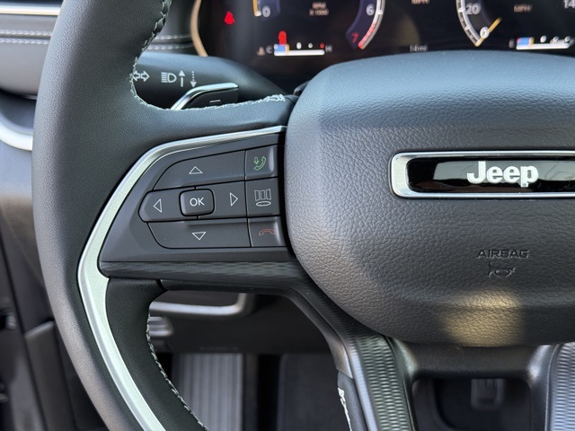 2025 Jeep Grand Cherokee Altitude X photo 14