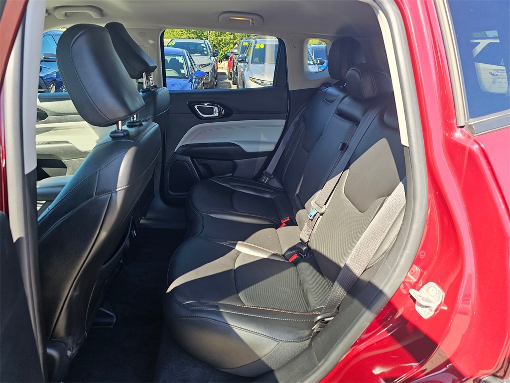 2022 Jeep Compass Limited photo 16