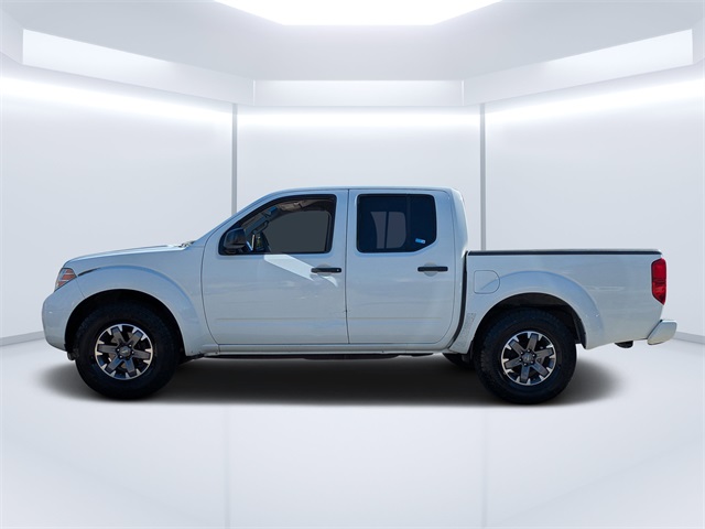 2014 Nissan Frontier Desert Runner photo 6