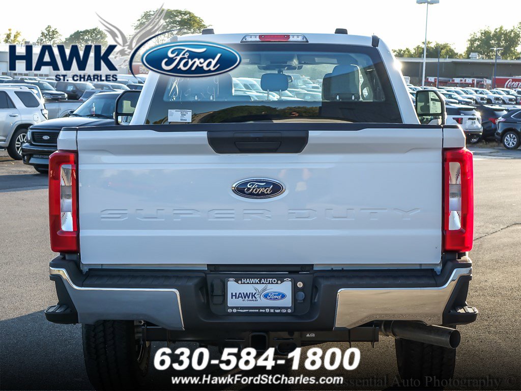 2023 Ford F-350 XL photo 5