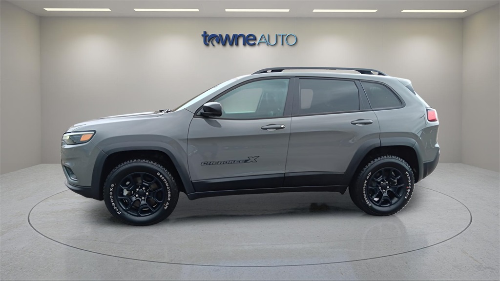 2022 Jeep Cherokee X photo 3