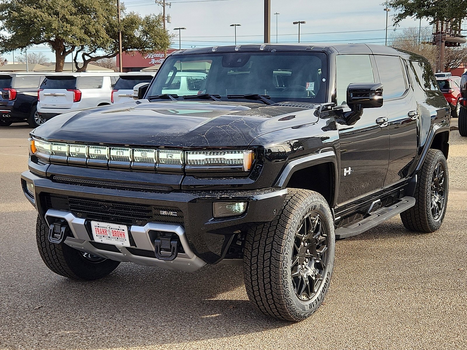 2025 GMC HUMMER EV 2X's photo