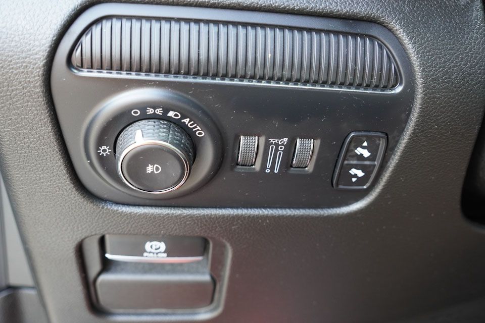 2024 Jeep Wagoneer Series II photo 28