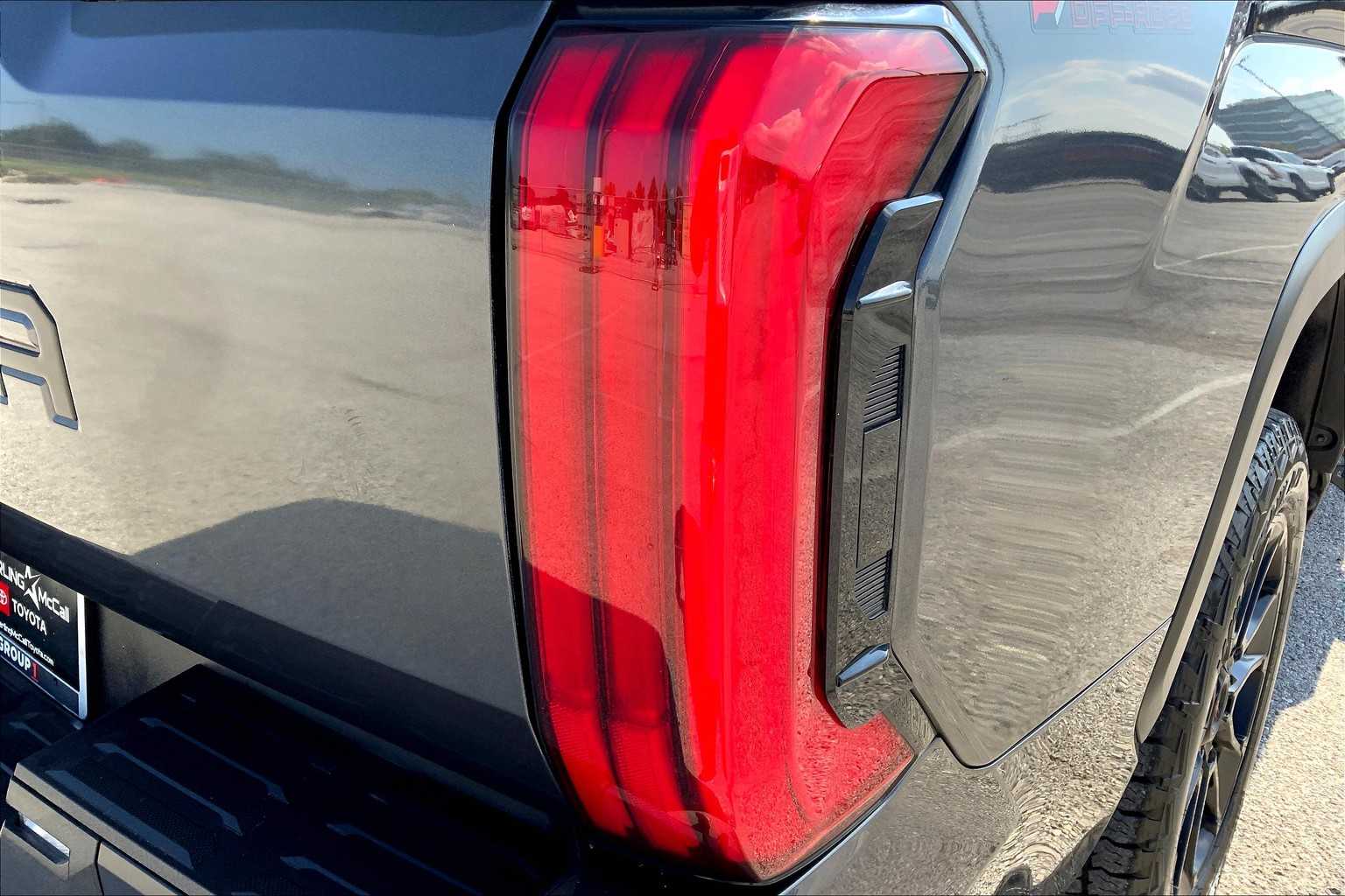 2023 Toyota Tundra SR5 CrewMax photo 29