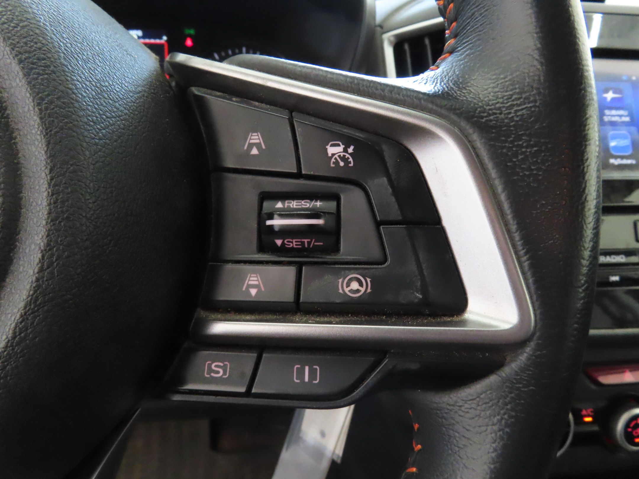 2023 Subaru Crosstrek Premium photo 12