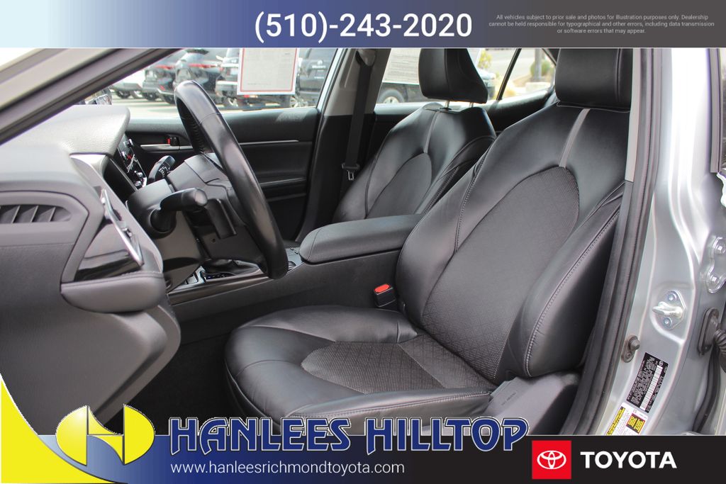 2023 Toyota Camry XSE photo 11