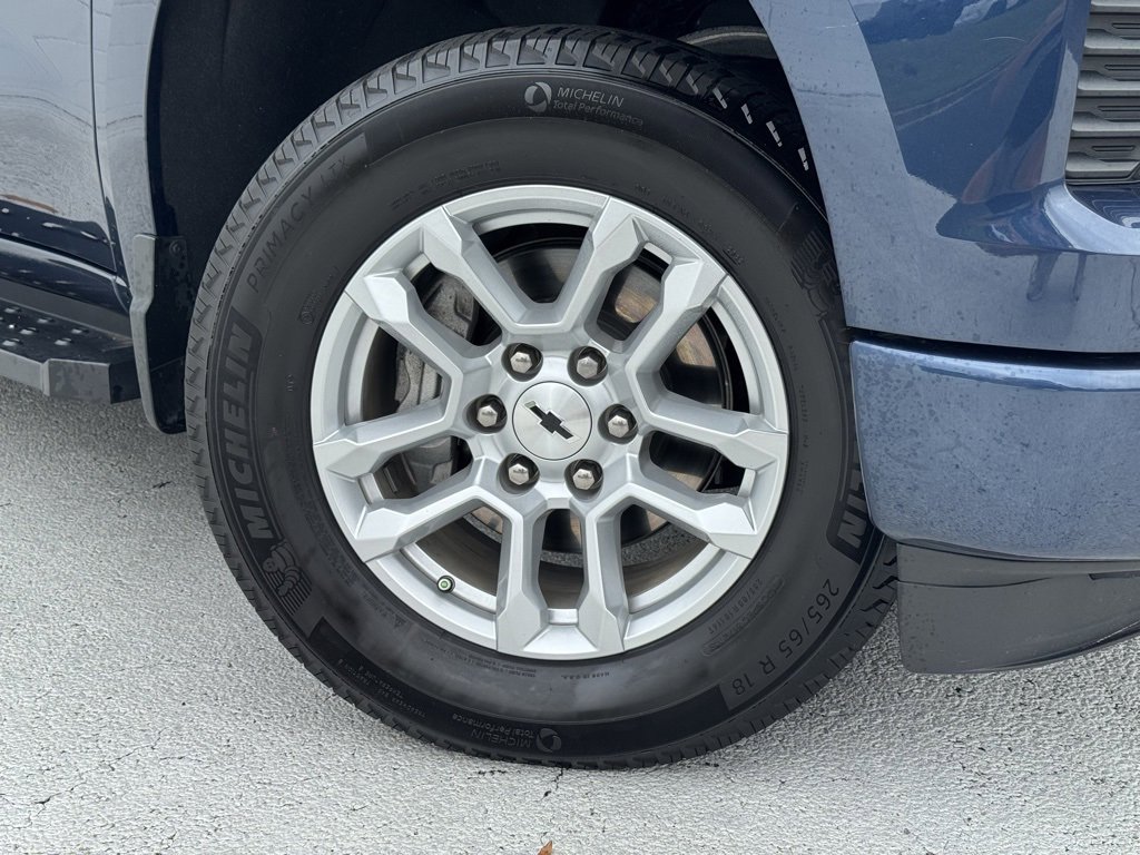 2022 Chevrolet Silverado 1500 RST photo 3