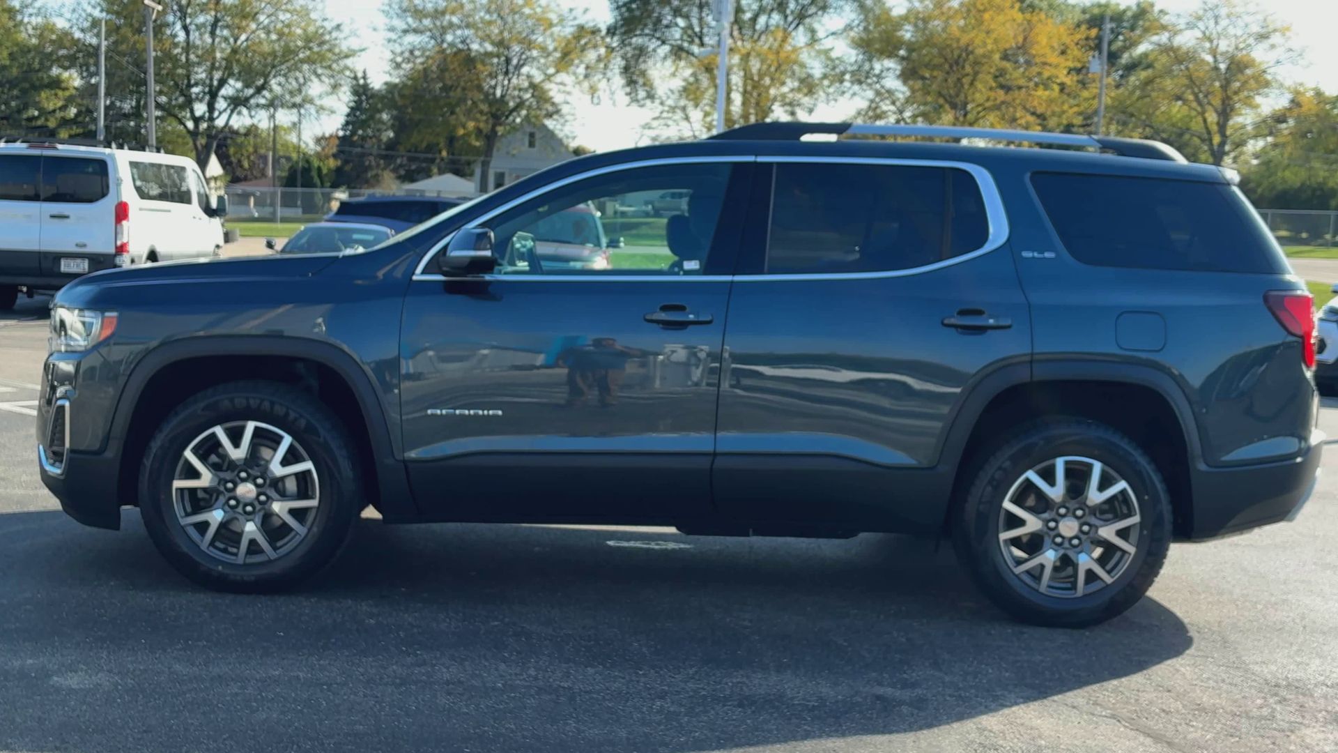 2020 Gmc Acadia SLE photo 5