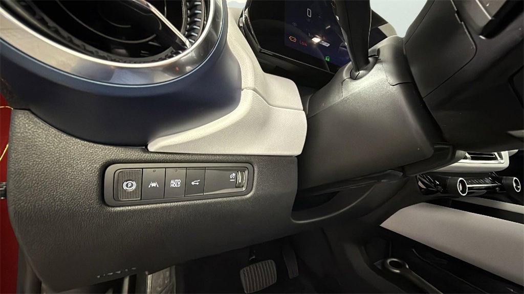 2025 Chevrolet Equinox EV 1LT photo 18