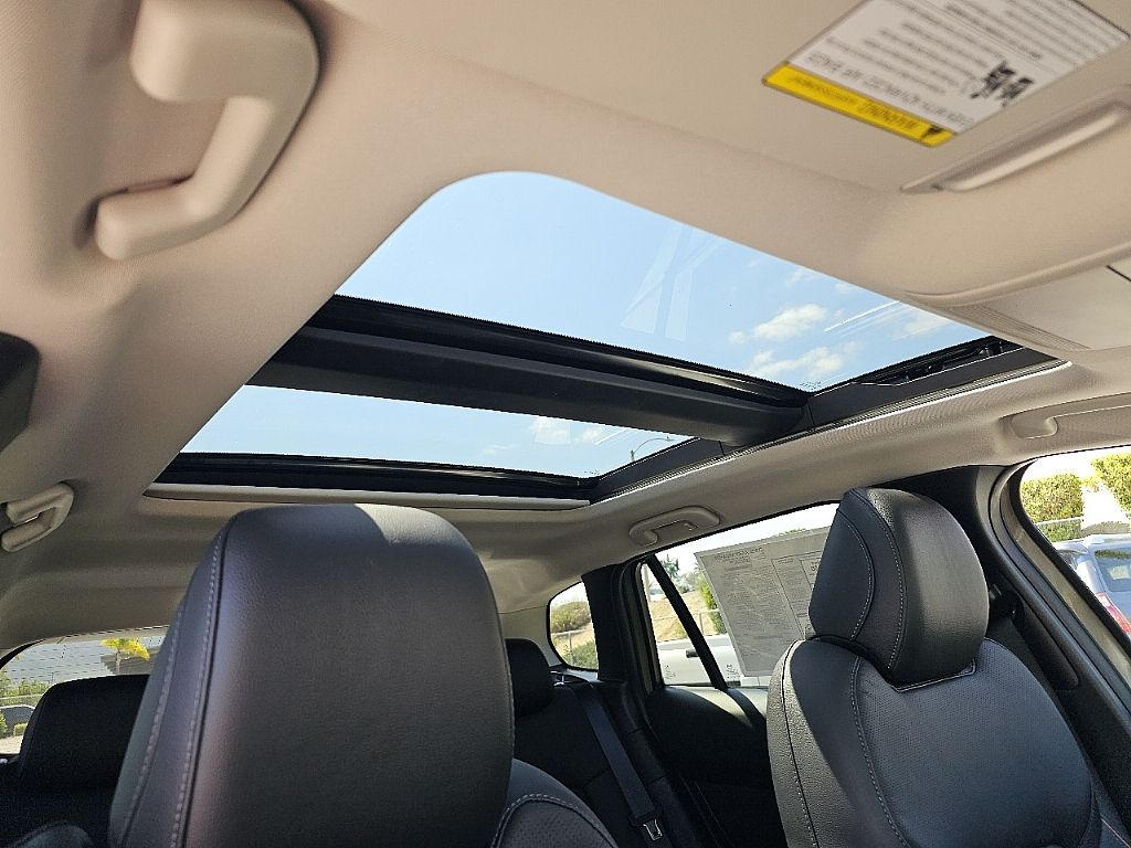 2025 Mazda CX-50 2.5 Turbo Premium photo 4