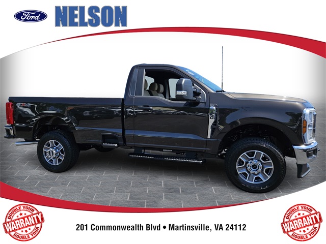 2025 Ford F-350 Super Duty XLT's photo