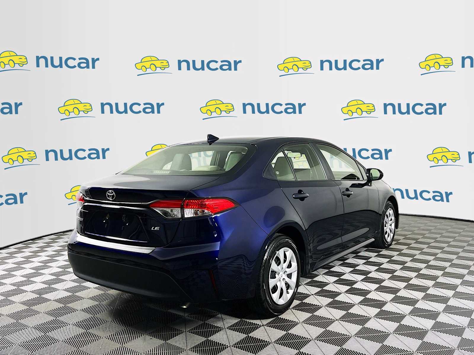 2023 Toyota Corolla LE photo 4