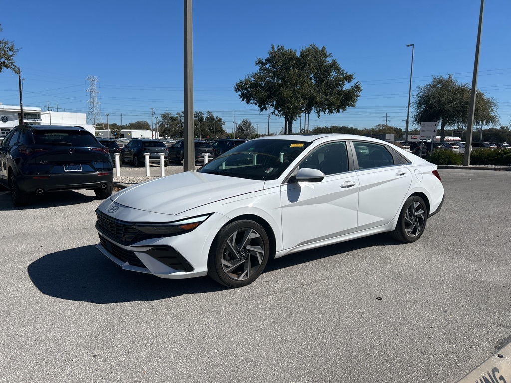 2024 Hyundai Elantra SEL