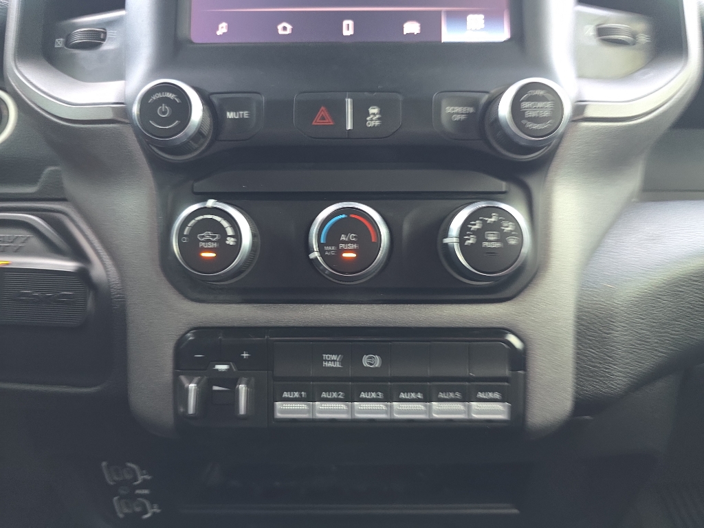 2024 Ram 3500 Tradesman photo 17