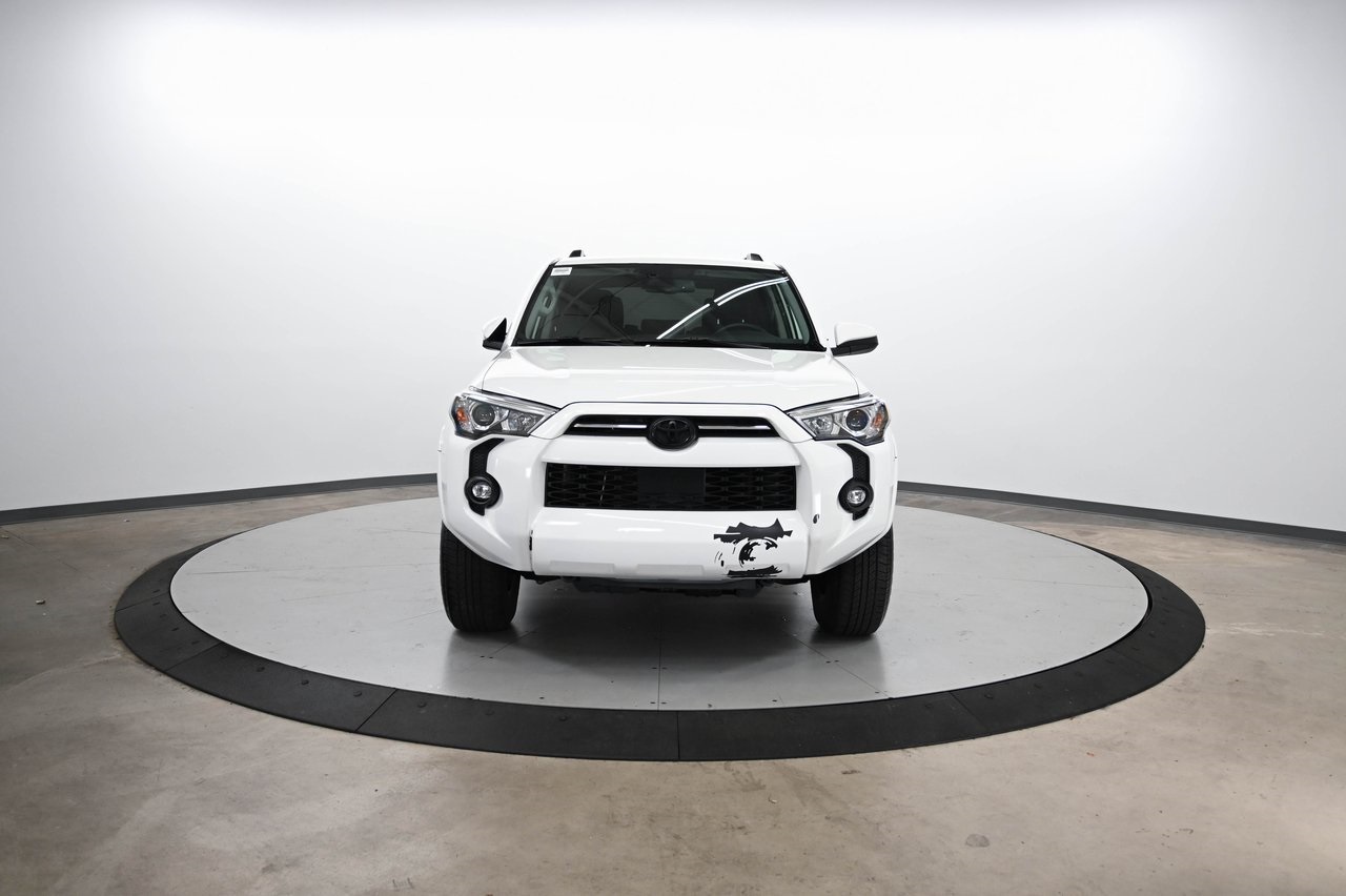 2022 Toyota 4Runner Trail photo 2