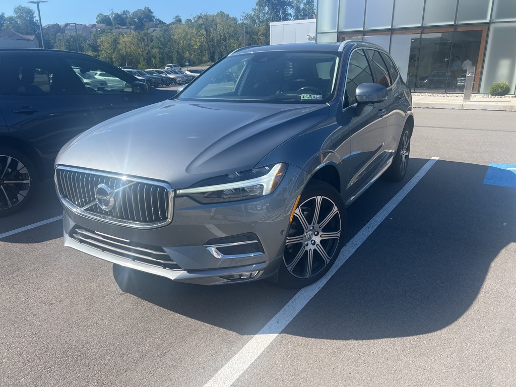 2021 Volvo XC60 T5 Inscription photo 2
