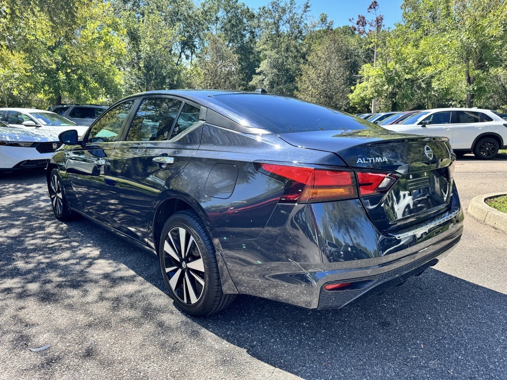 2022 Nissan Altima 2.5 SV photo 4