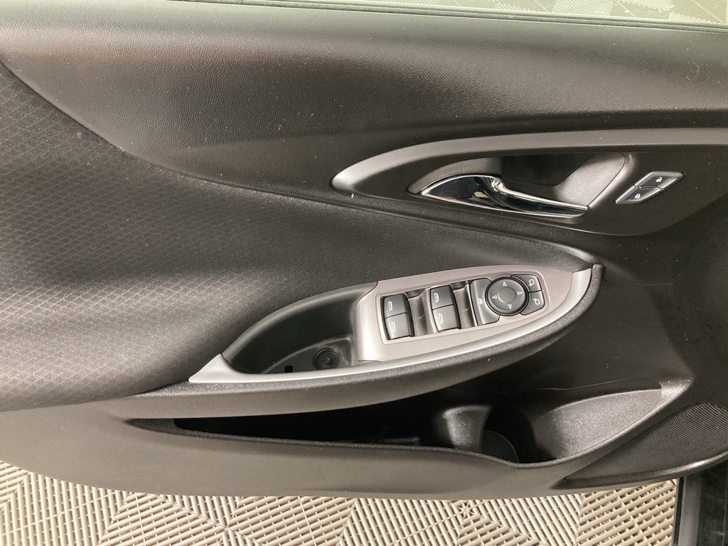 2024 Chevrolet Malibu 1LT photo 10