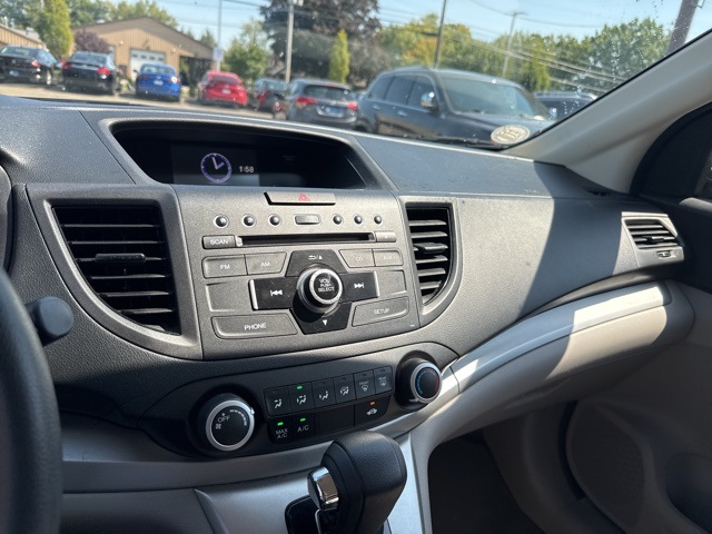 2014 Honda CR-V LX photo 20