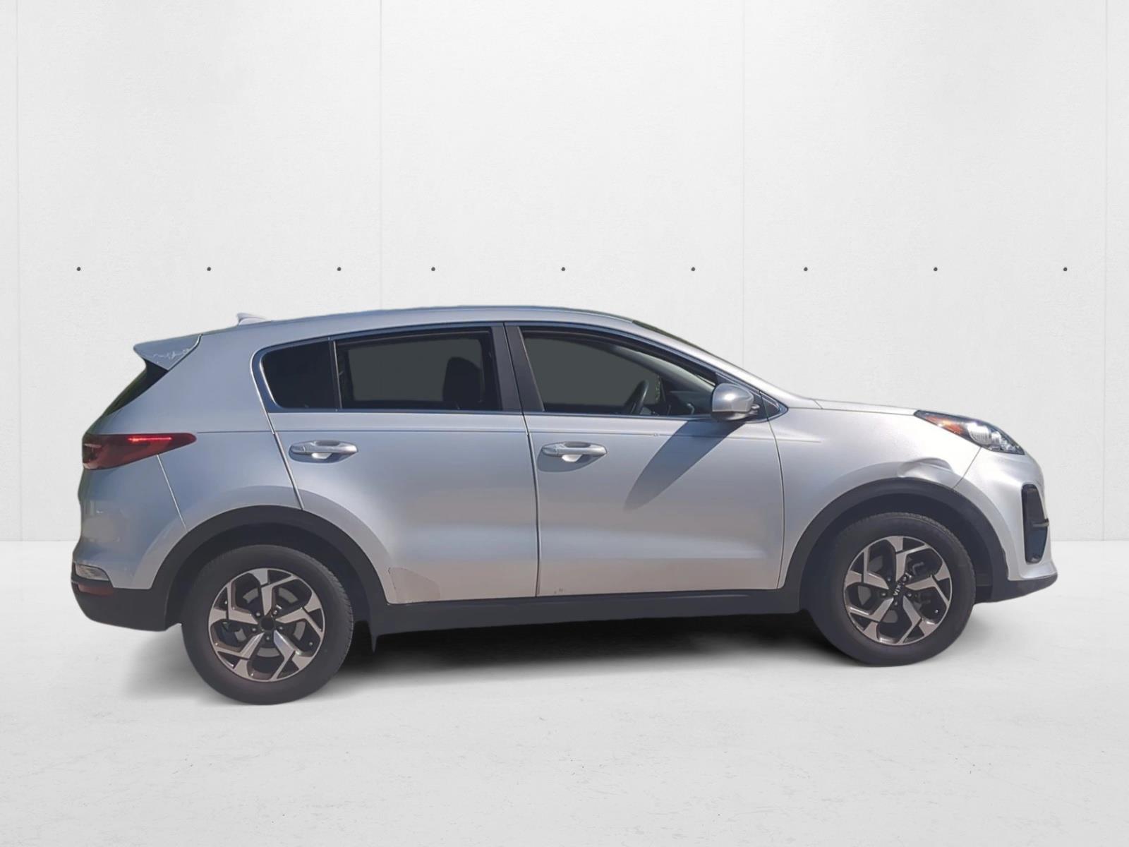 2020 Kia Sportage LX photo 4