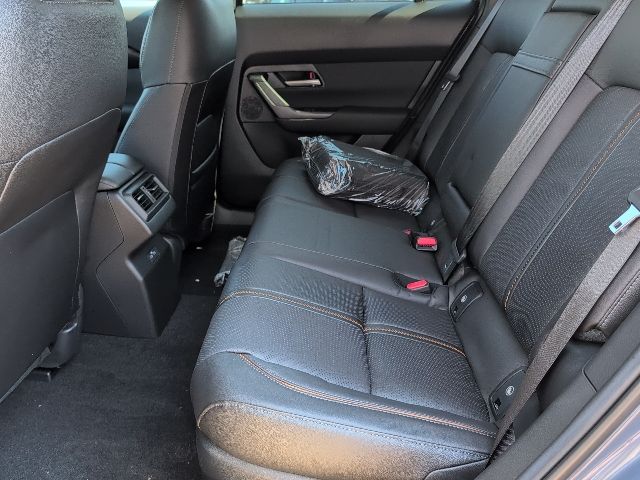 2025 Mazda CX-50 Premium photo 7
