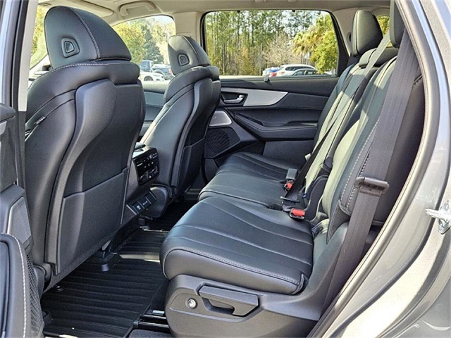 2025 Acura MDX Technology SH-AWD photo 4