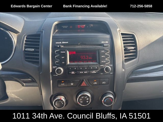 2012 Kia Sorento LX photo 16