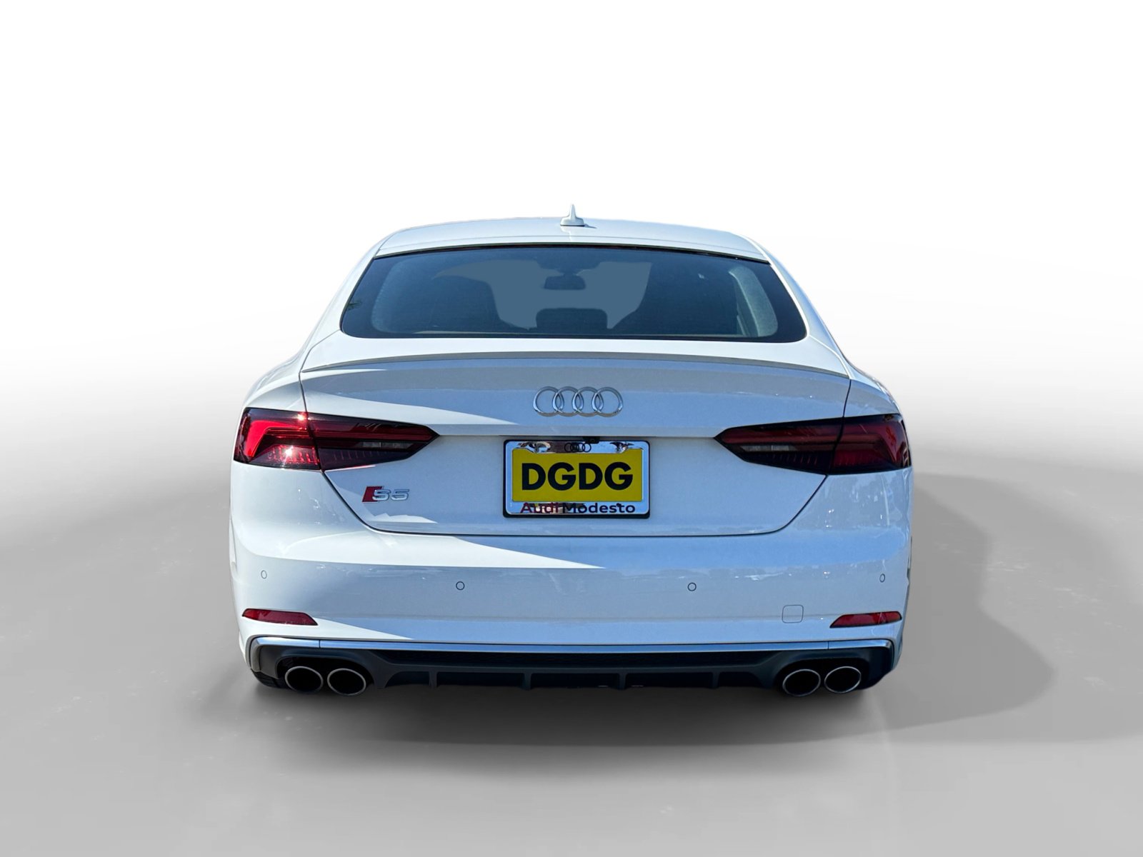 2019 Audi S5 Prestige photo 4